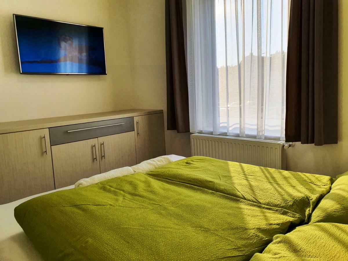 Gyorapartman-Best Exteriör bild